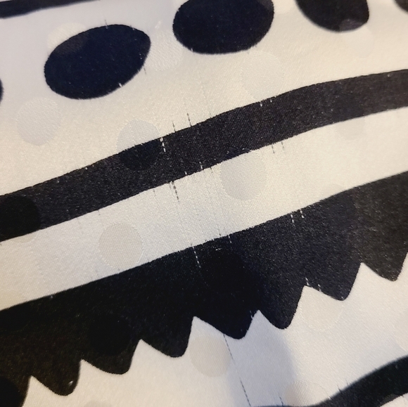 Maggy London | Vintage Graphic Print Silk Pencil Skirt (Size 14) - Picture 14 of 16